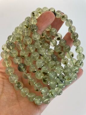 ONE Green Prehnite With Epidote Beaded Stretch Bracelet - 8-9mm (0061)